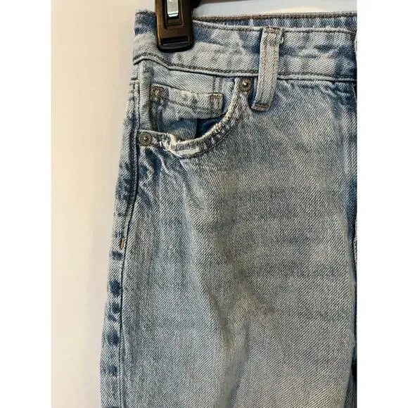 American Eagle Women's Size 0 Short Ripped Mom Jeans Light Blue Denim - Picture 11 of 11